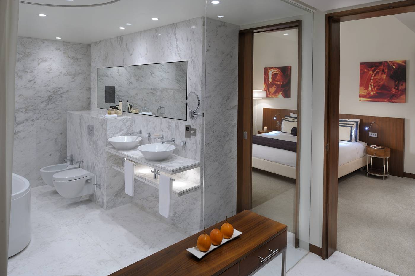 Media-One-Hotel-Room-38