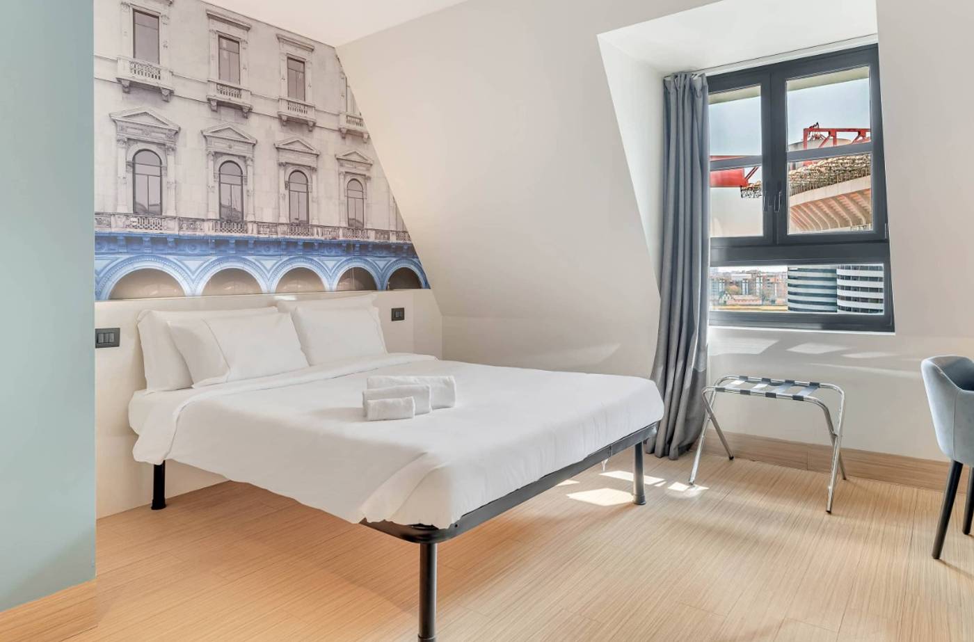 B-B-Hotel-Milano-San-Siro-Room-4