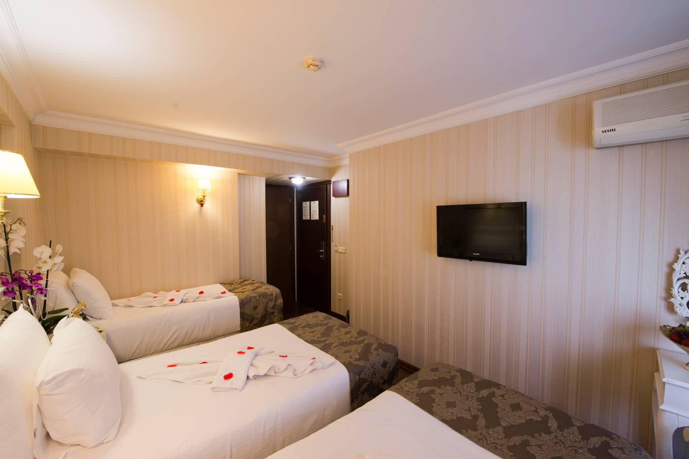 Golden-Horn-Sirkeci-Room-48