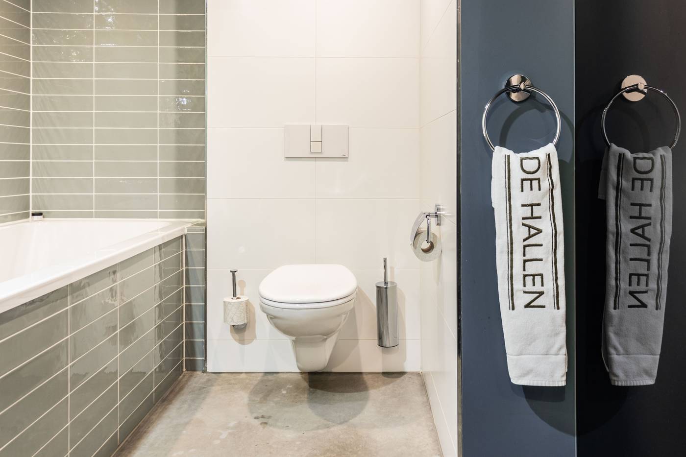 Hotel-De-Hallen-Room-58