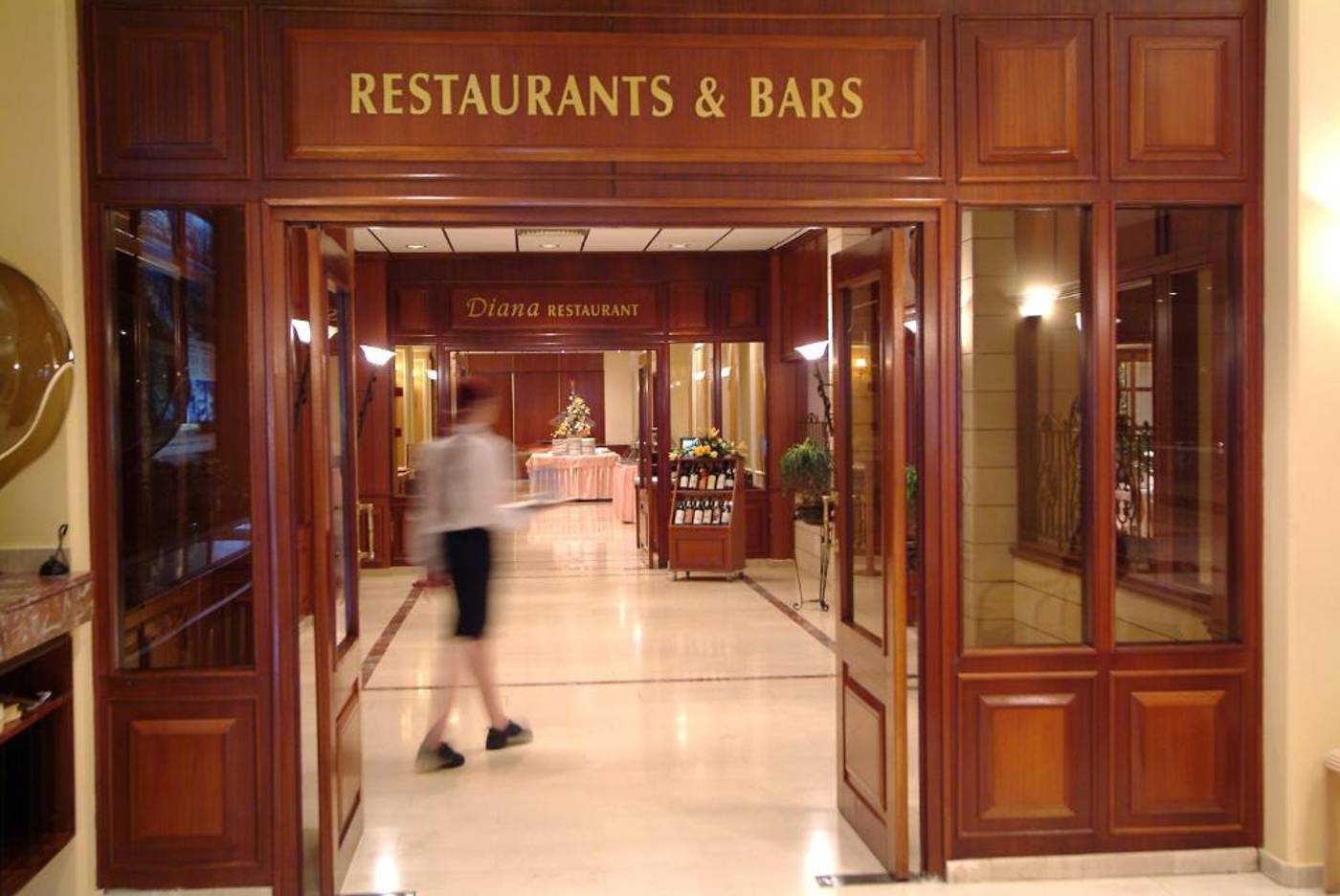 Kapetanios-Odyssia-Lobby-26