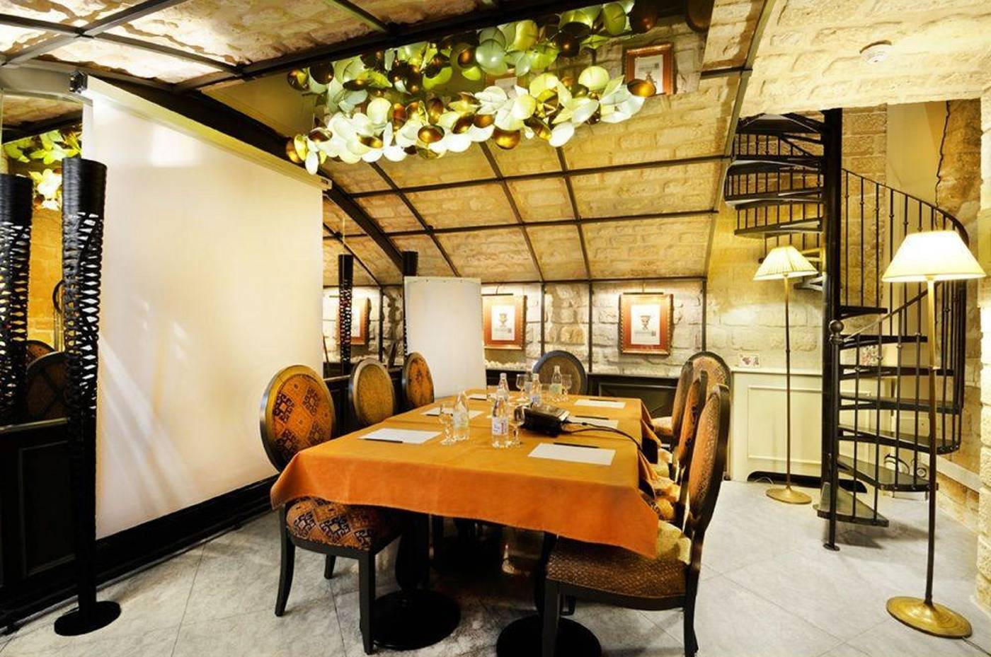 Hotel-Des-Grands-Hommes-General-view-9