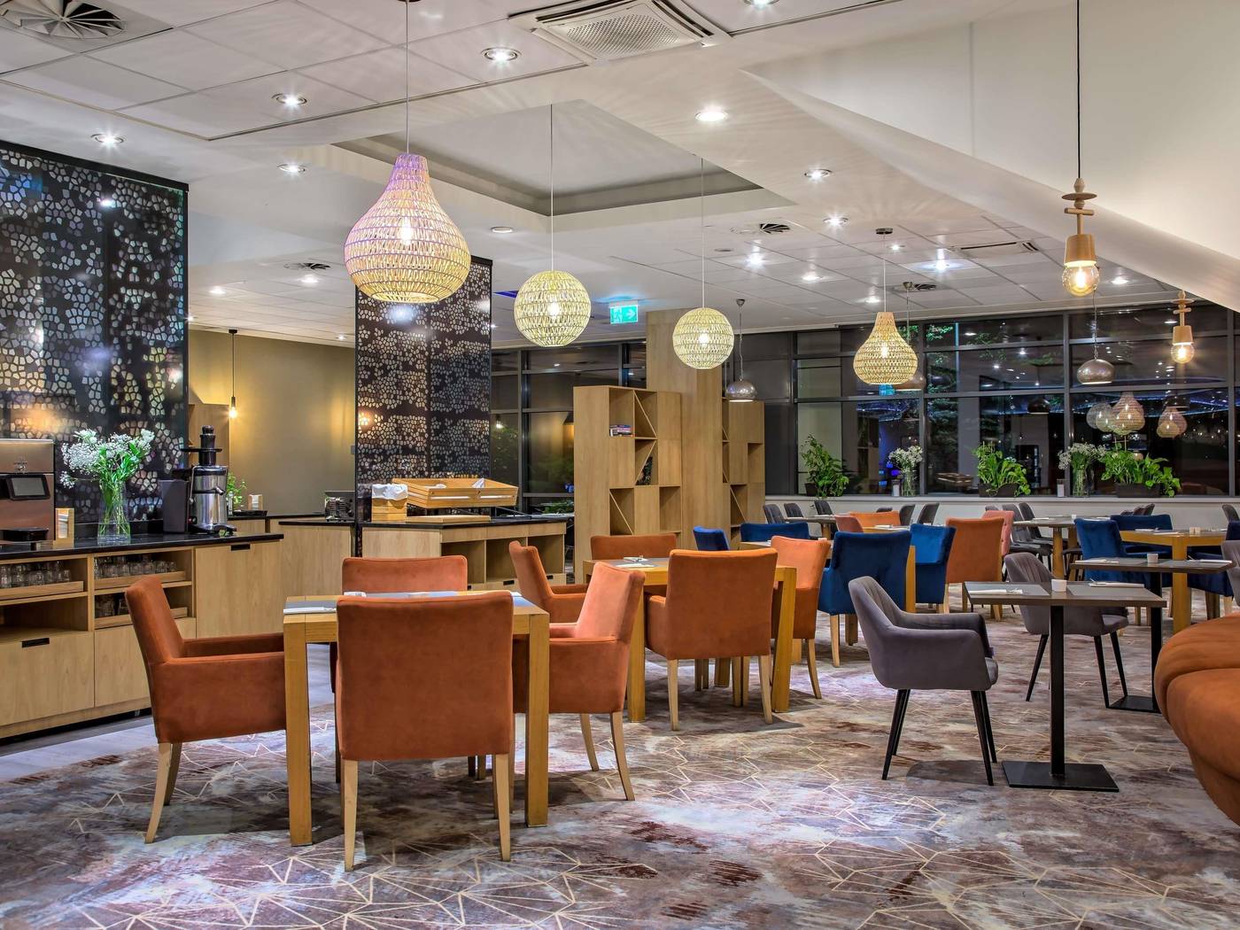 Novotel-Krakow-Centrum-Bar-15