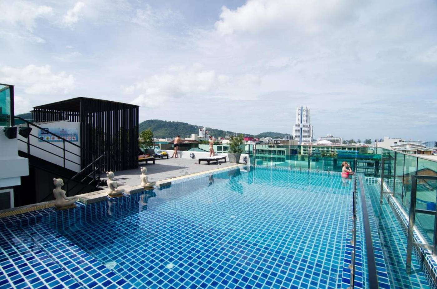 Mirage-Express-Patong-Phuket-Hotel-Pool-1