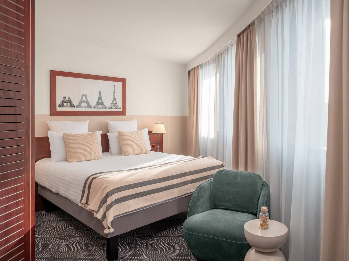 Mercure-Paris-Gare-Montparnasse-TGV-Room-35