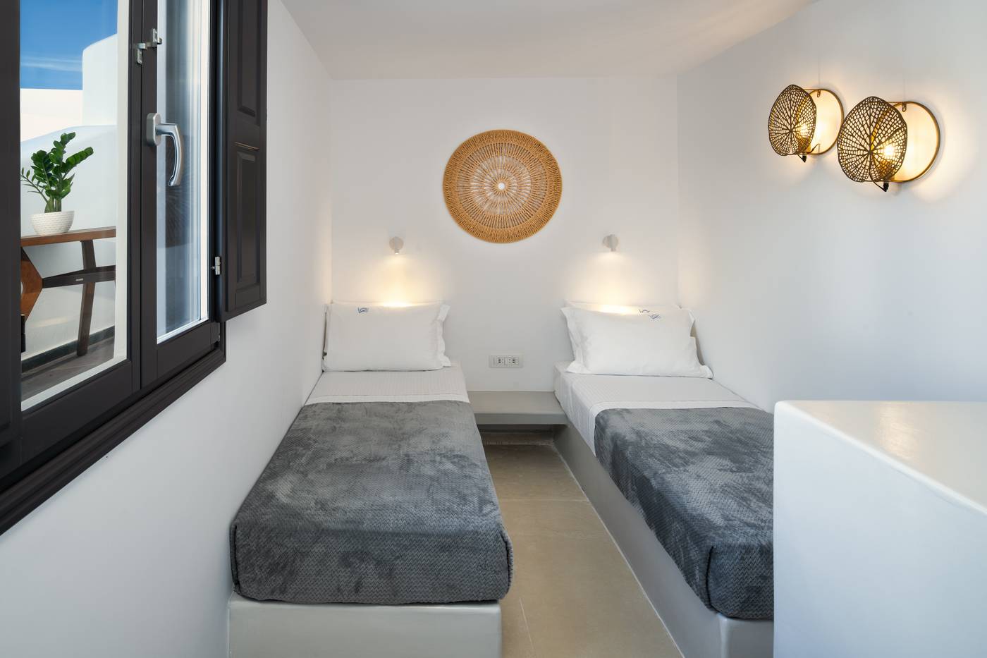 Venus-Sunrise-Suites---Villas-Room-51