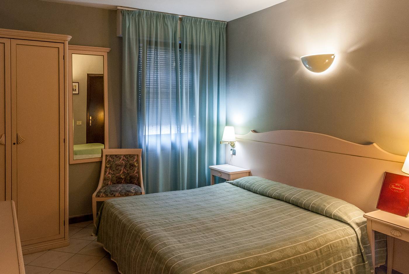 Hotel-Bernardino-Room-3