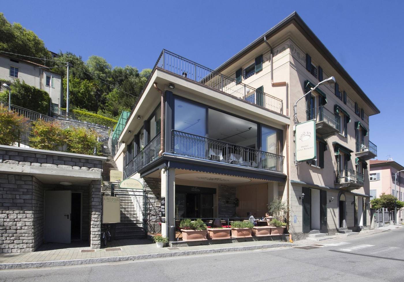 Hotel Orso Bruno-Italy-CARATE URIO-General view-1