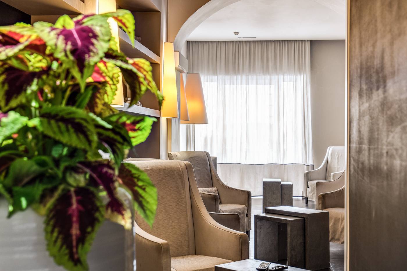 Hotel-Villafranca-Lobby-18