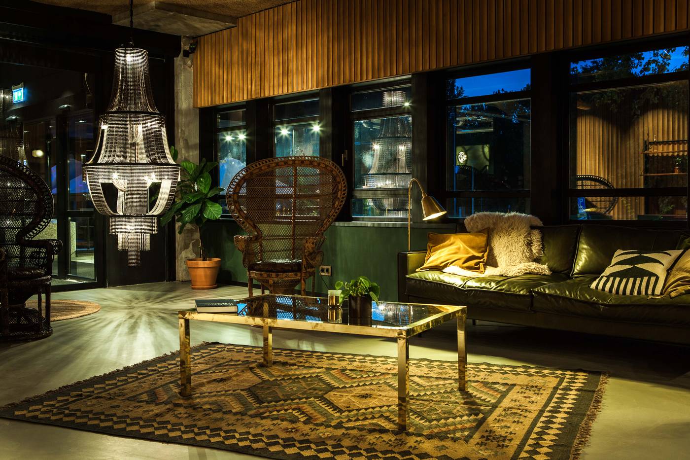 Hotel-V-Fizeaustraat-Lobby-9