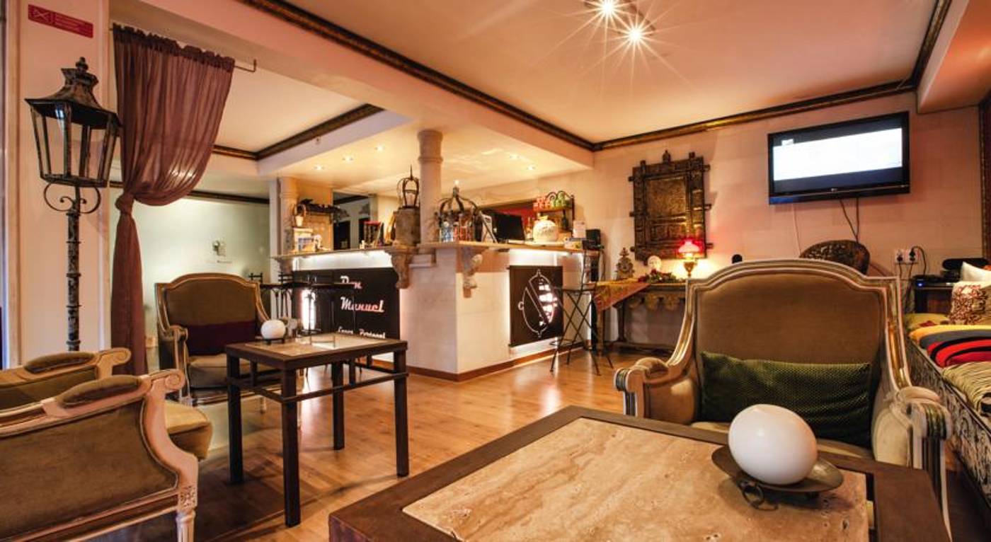 Dom-Manuel-I-Bar-28