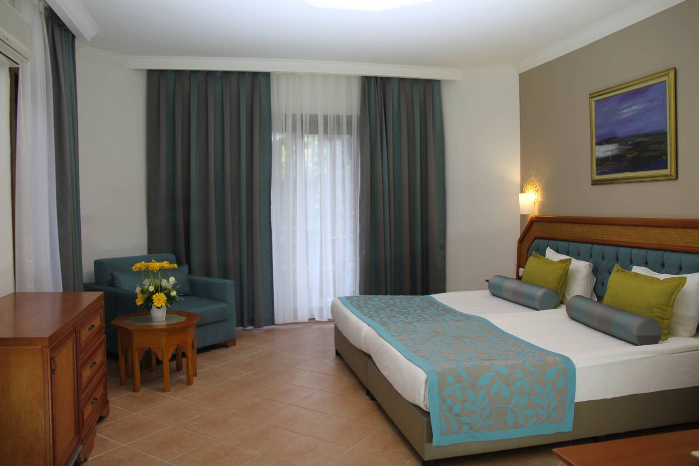 Selectum-Family-Resort-Room-32