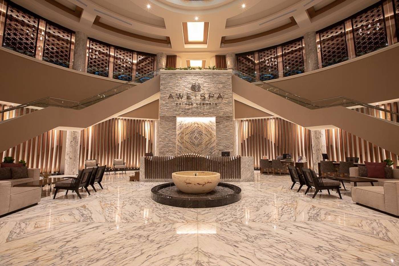 Moon Palace