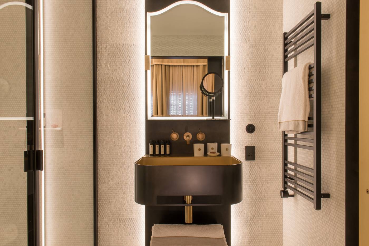 Nolinski-Venezia-Room-40