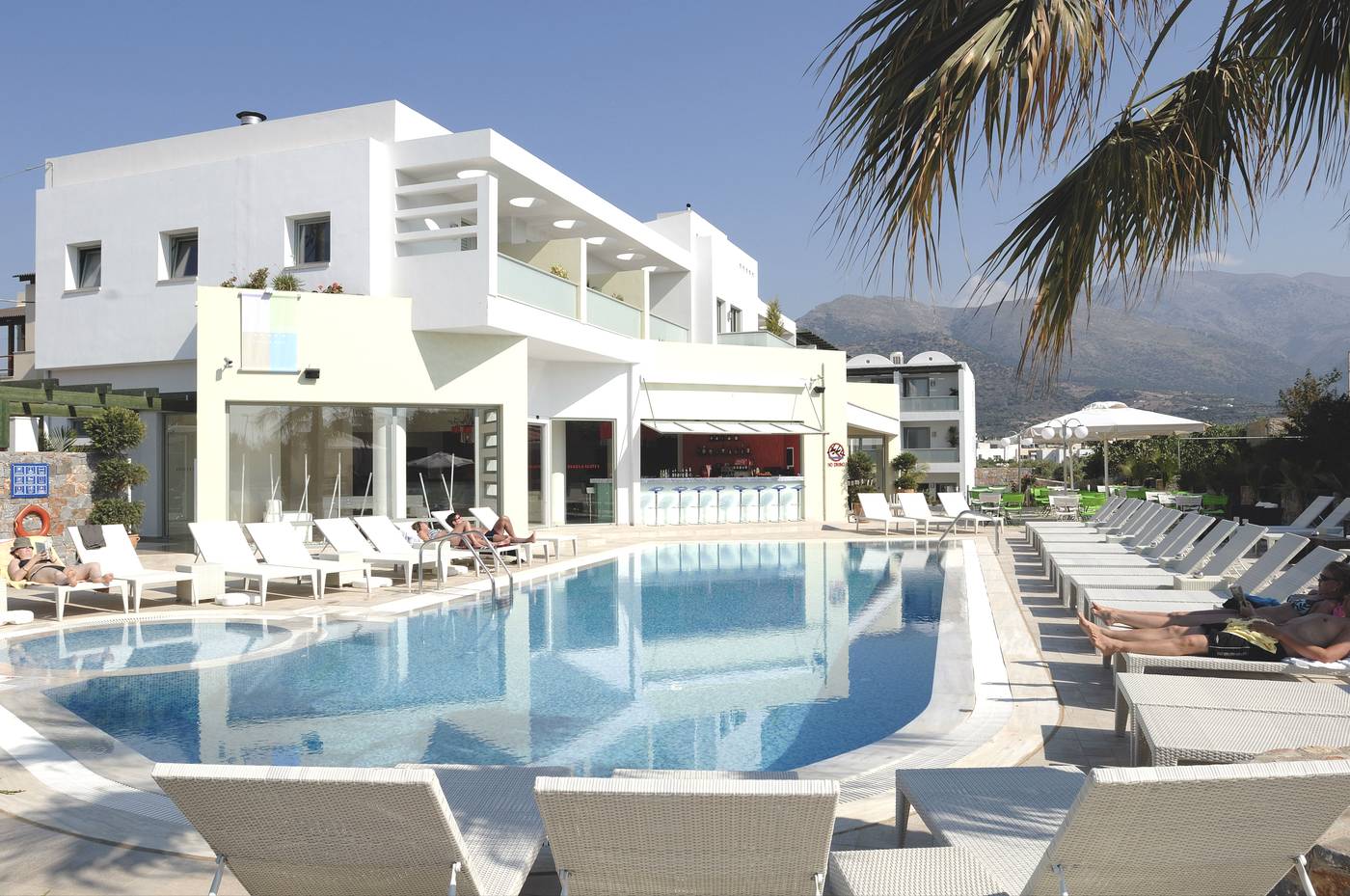 Angela Suites Boutique Sissi Crete On The Beach