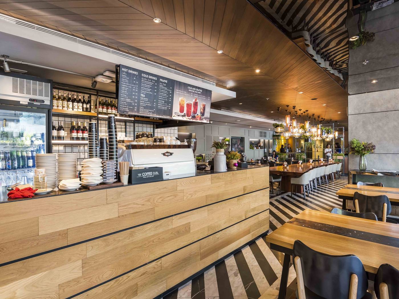 Maitria-Hotel-Sukhumvit-18-Bangkok-Restaurant-12