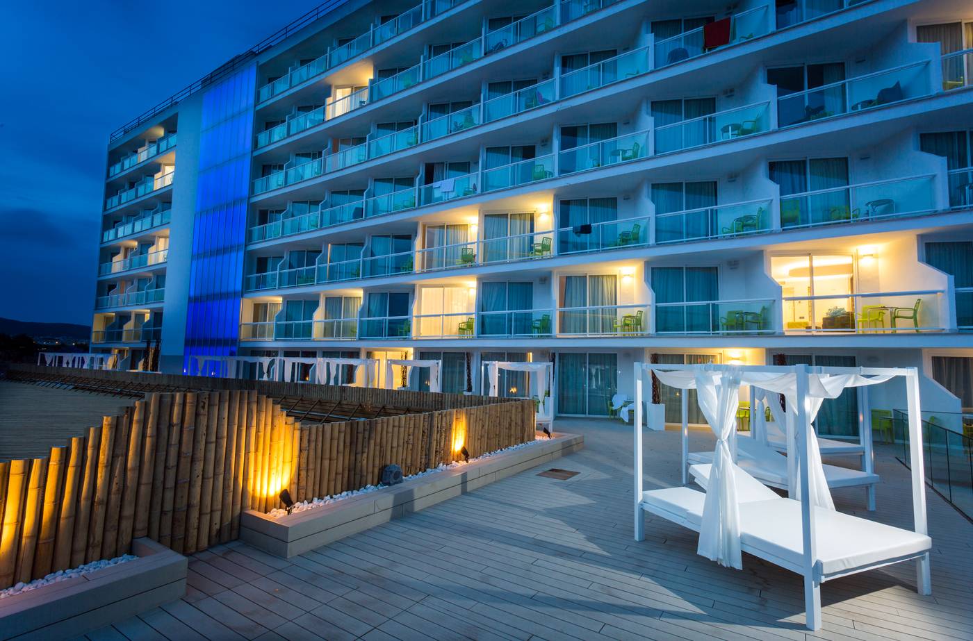 The-Ibiza-Twiins-Room-13