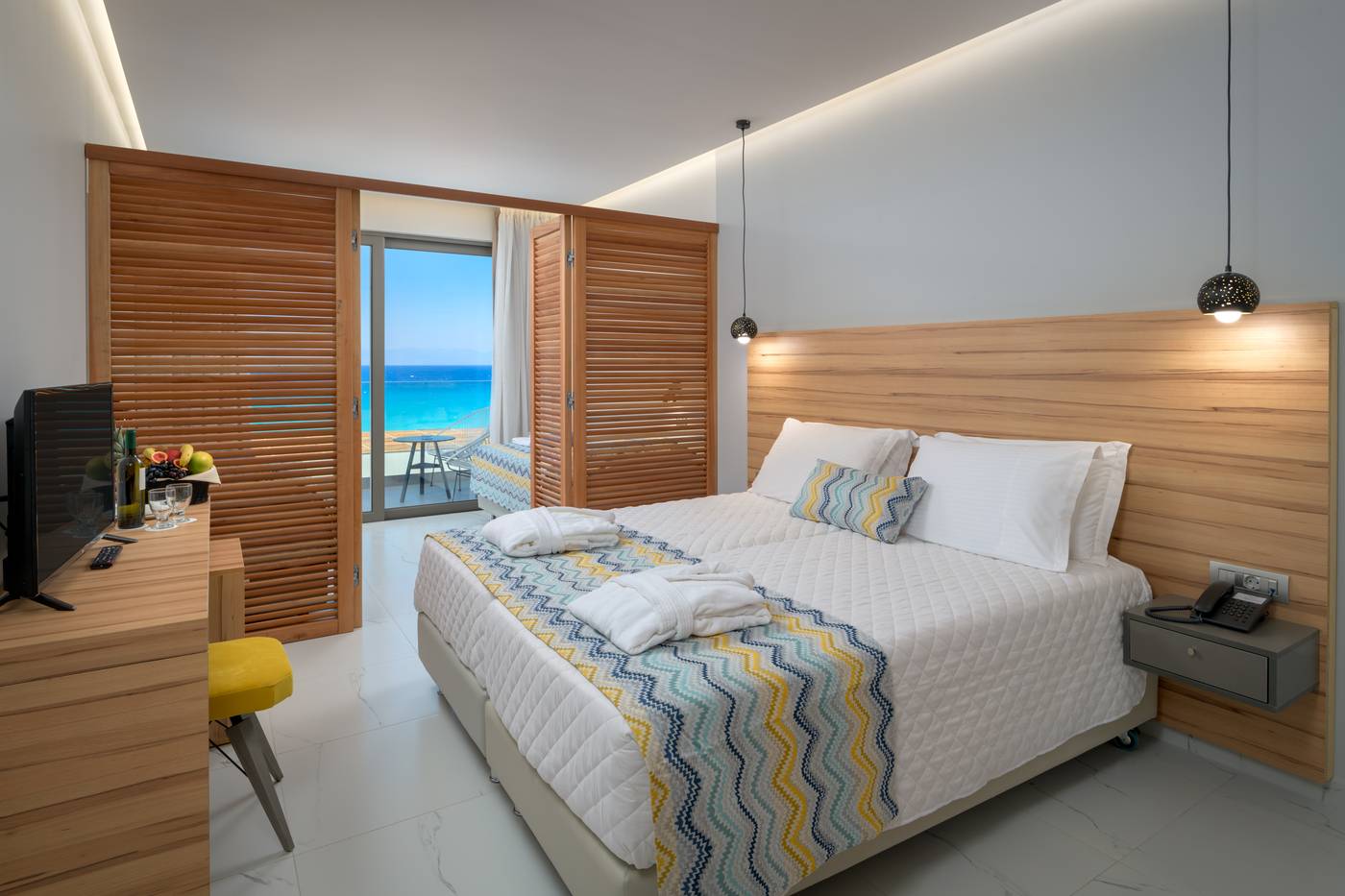 Avra-Beach-Resort-Hotel---Bungalows-Room-21