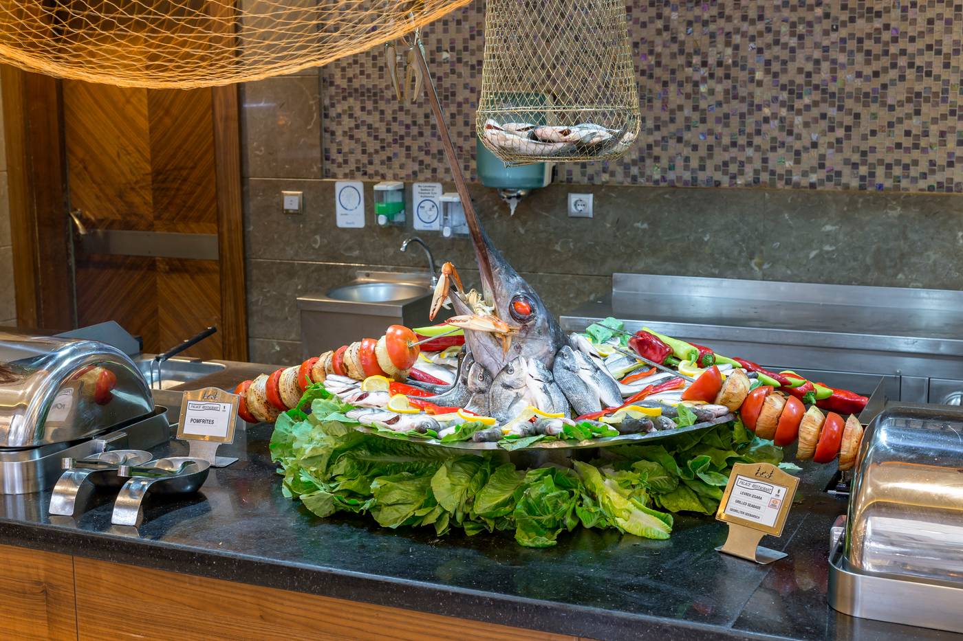 Royal-Holiday-Palace-Restaurant-56