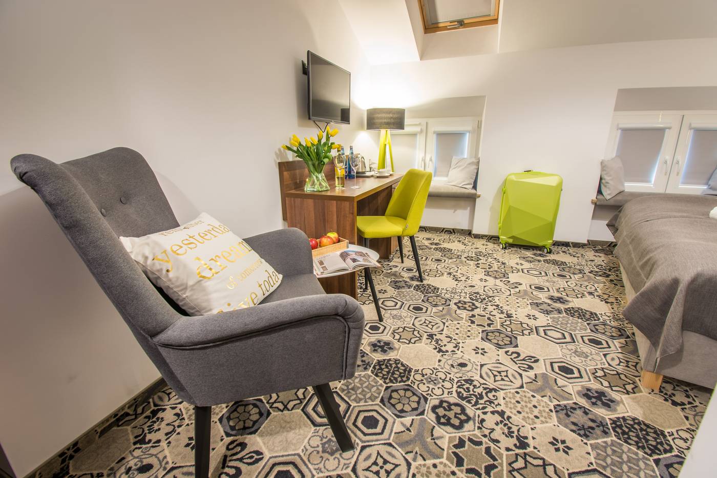 Hotel-Lavender-Room-5