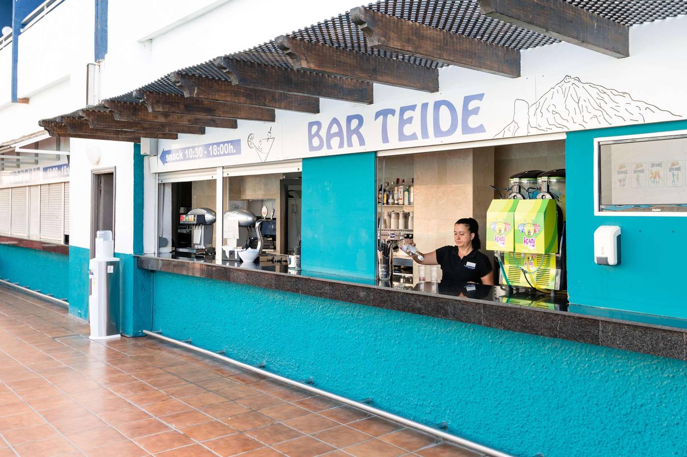 Catalonia-Punta-del-Rey-Pool-19