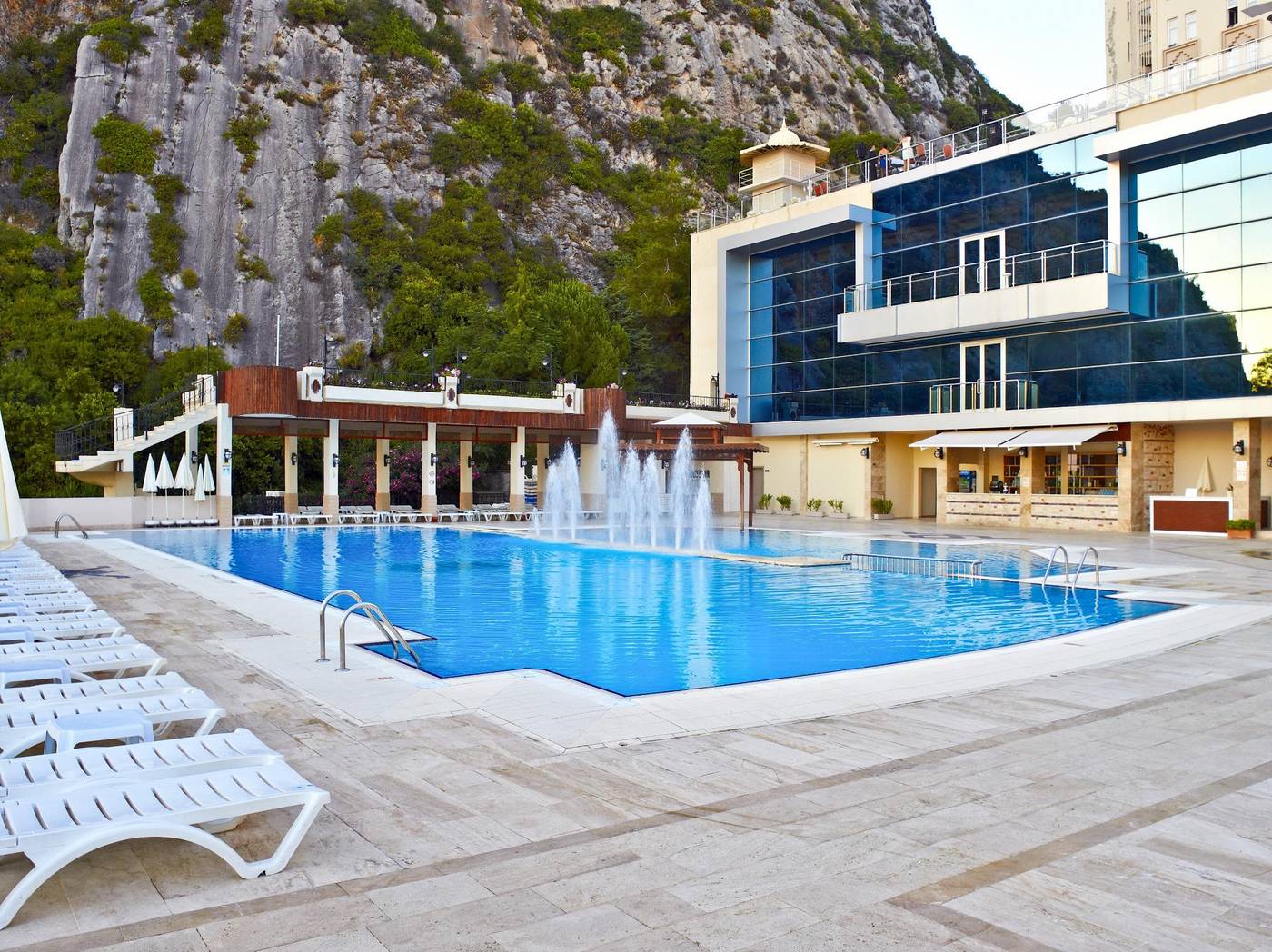 Alkoclar-Adakule-Hotel-Kusadas-----Pool-6