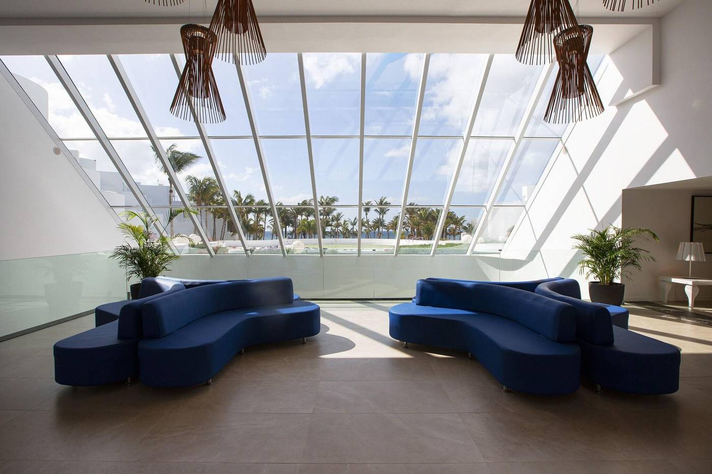 Hipotels-La-Geria-Lobby-61