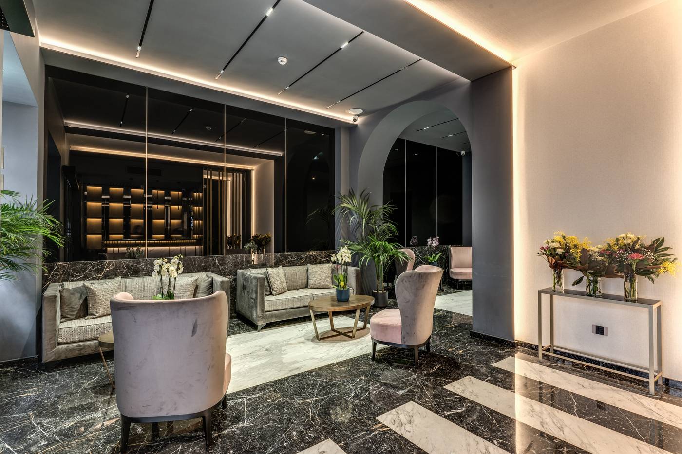 CC-Palace-Hotel-Lobby-3