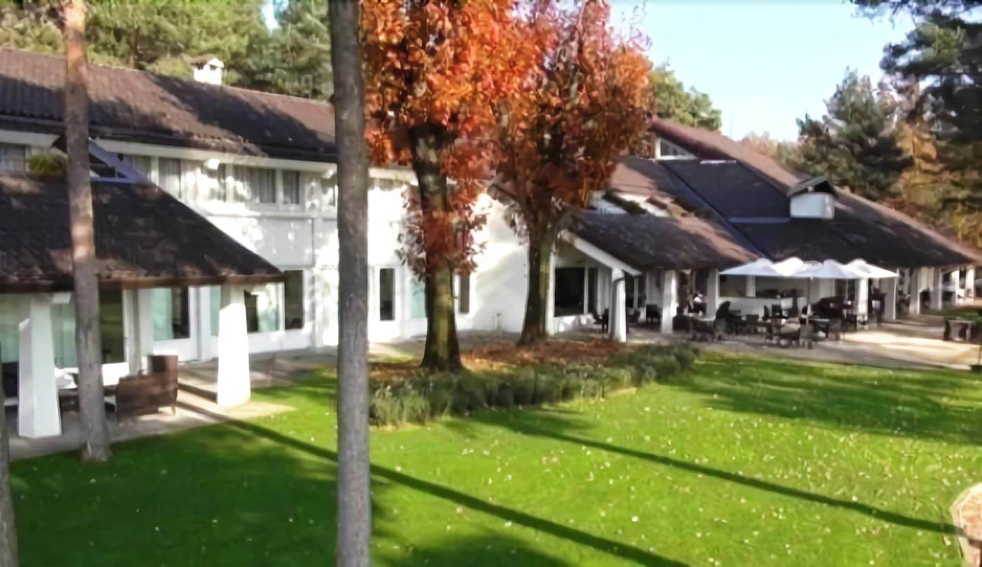 Golf Hotel La Pinetina-Italy-APPIANO GENTILE-General view-6