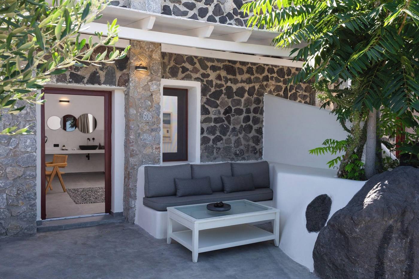 Splendour-Resort-Room-4