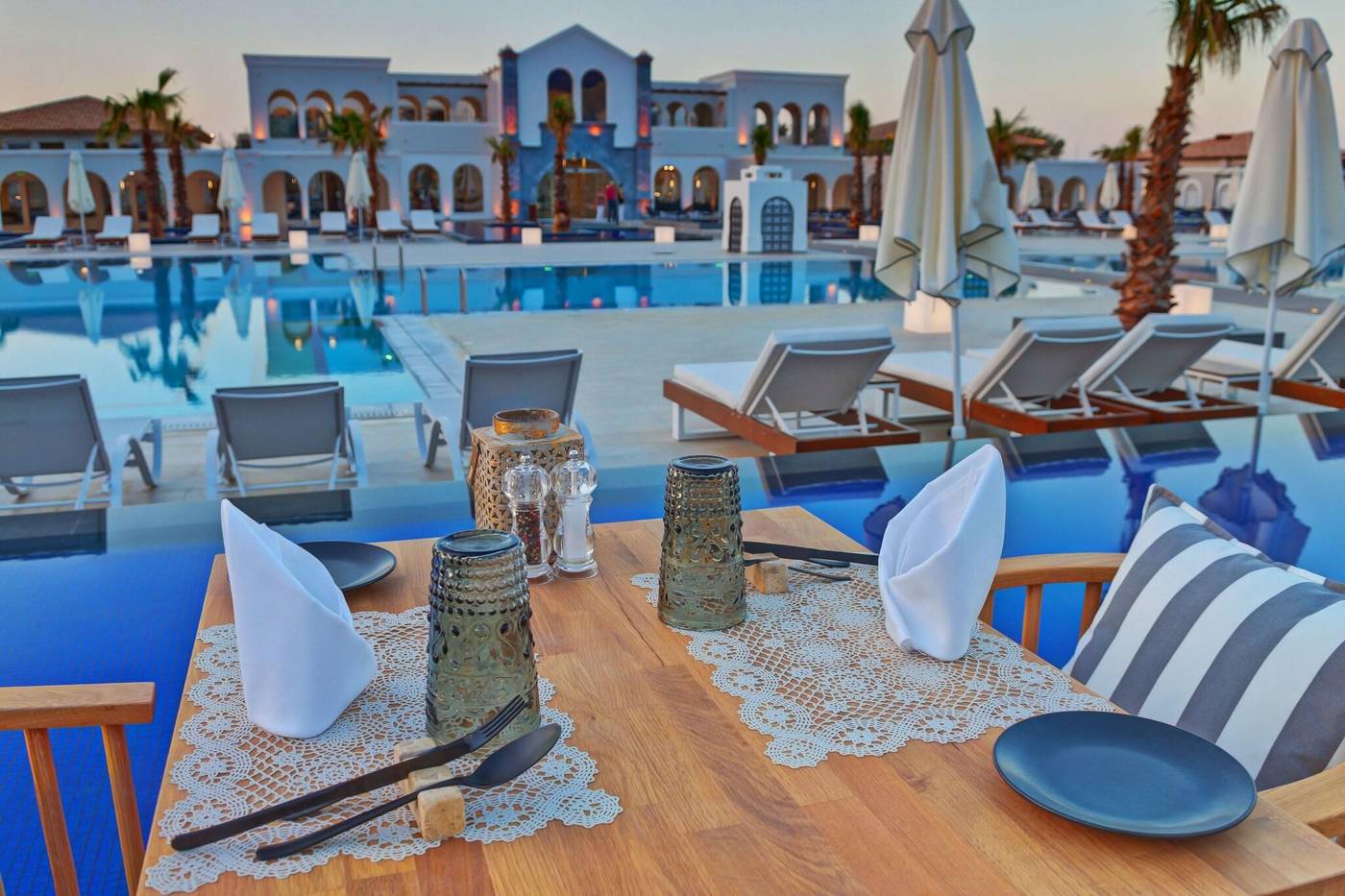 Anemos-Luxury-Grand-Resort-Restaurant-6