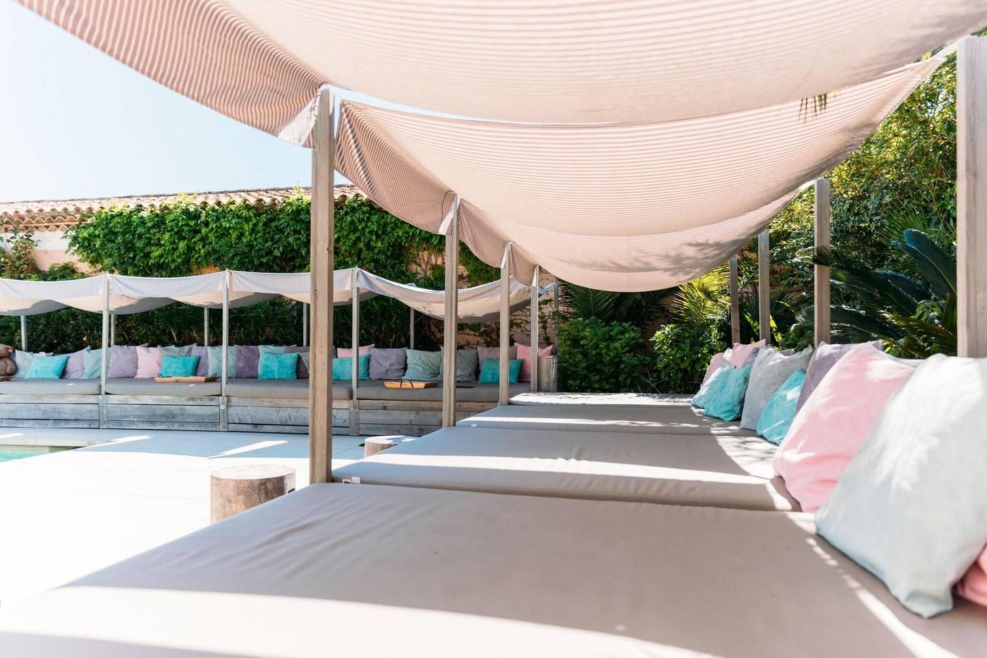 Font-Mourier-Hotel-Pool-5