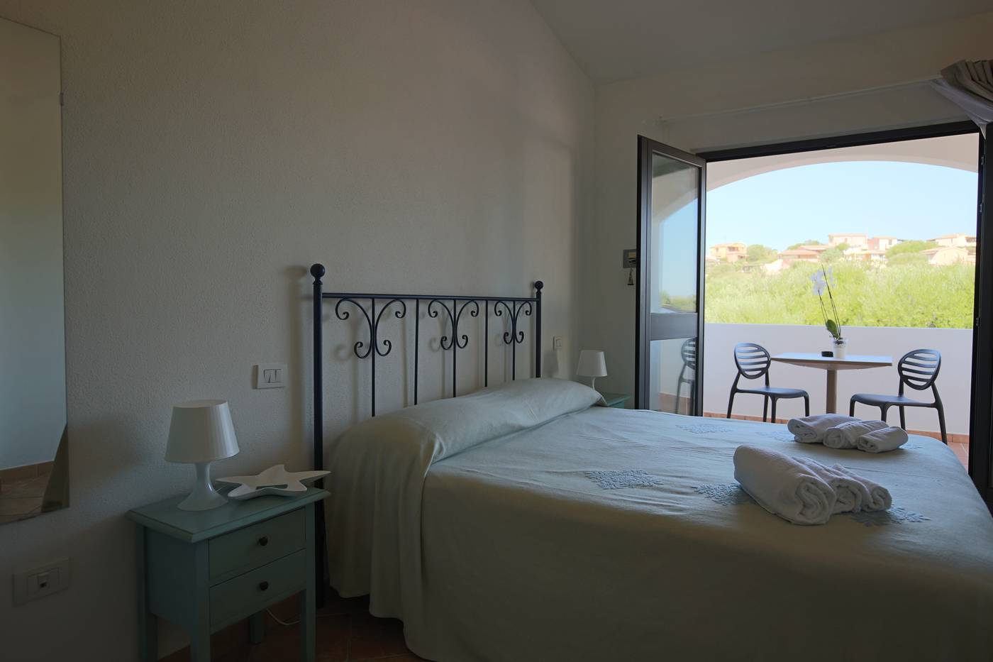 La-Smeraldina-Resort-Room-39