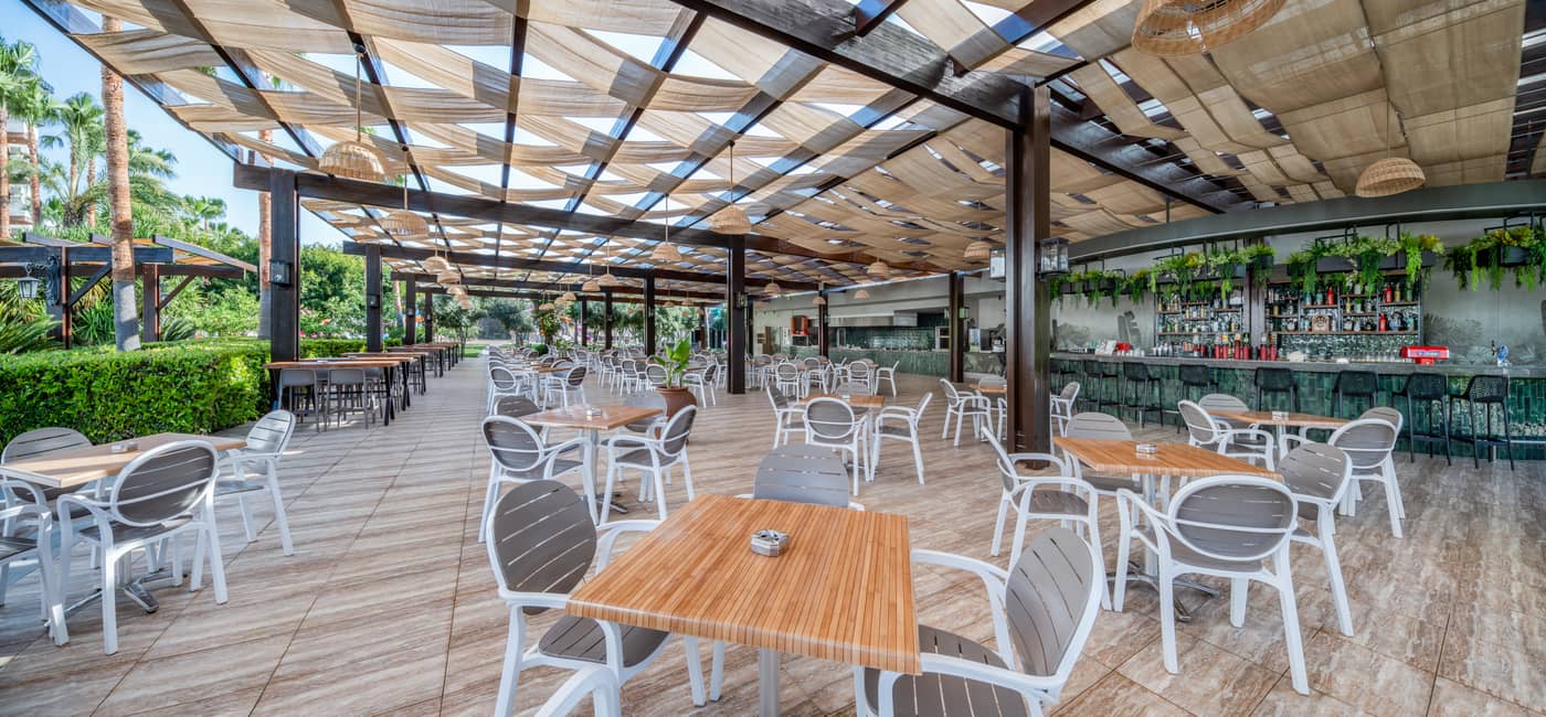 Royal-Garden-Beach-Bar-23