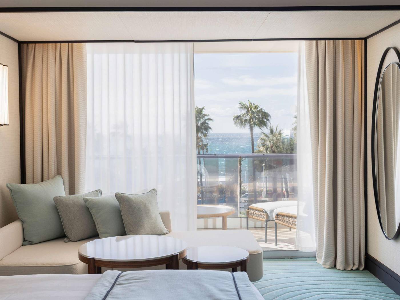 Le-Grand-Hotel-Room-29