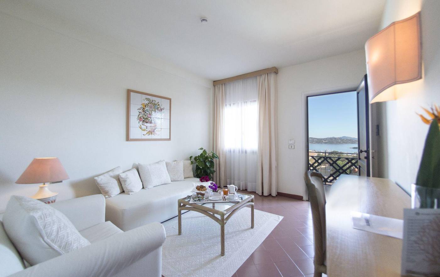 Palau-Resort-Room-20