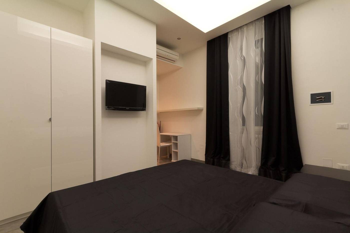 Domus-Alberti-Room-8