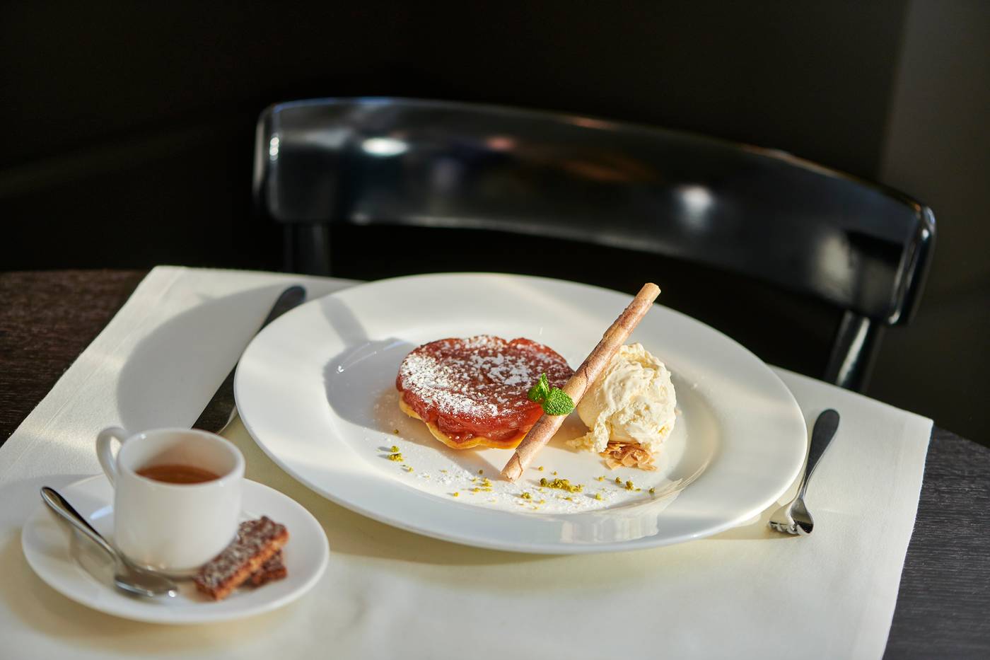 Sorell Hotel Merian-Switzerland-Basel-Restaurant-10