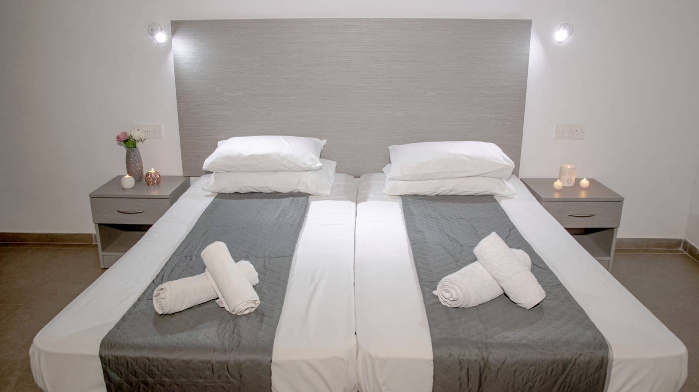 Windmills-Hotel-Apartments-Room-17