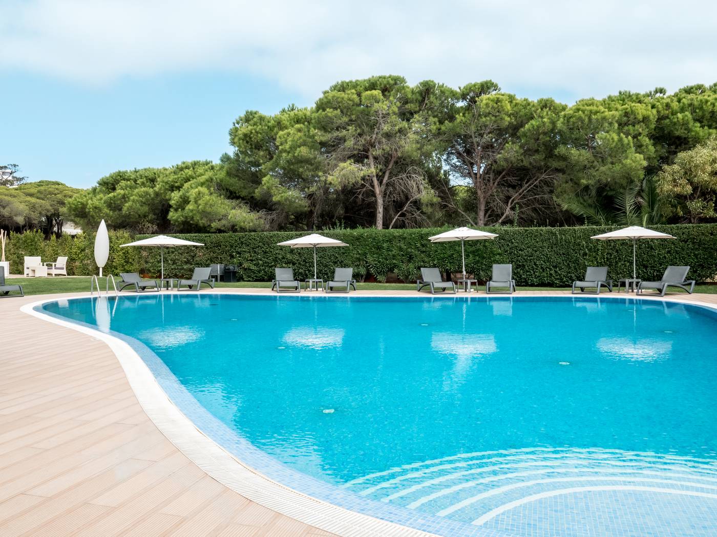 Aqua-Pedra-dos-Bicos-Design-Beach-Hotel---Adults-Recommended-Pool-3