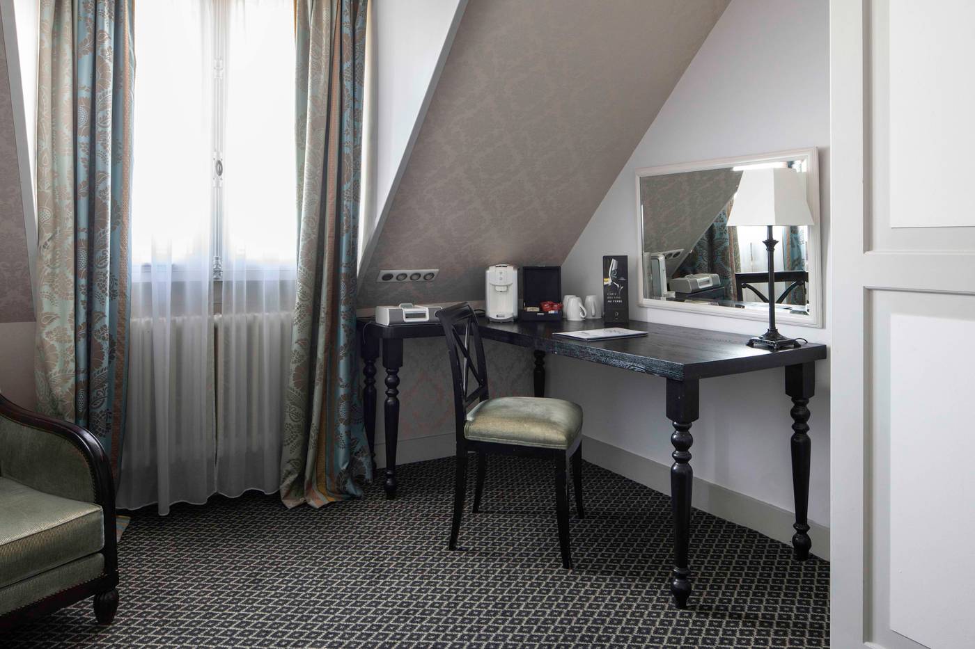 Bradford-Elysees-Astotel-Room-36