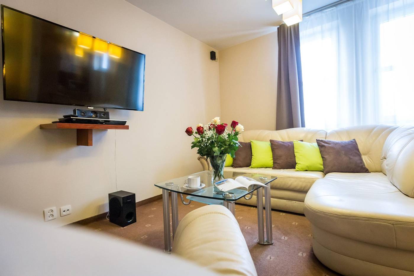Warsaw---Apartments-Apartamenty-Sadyba-Room-20