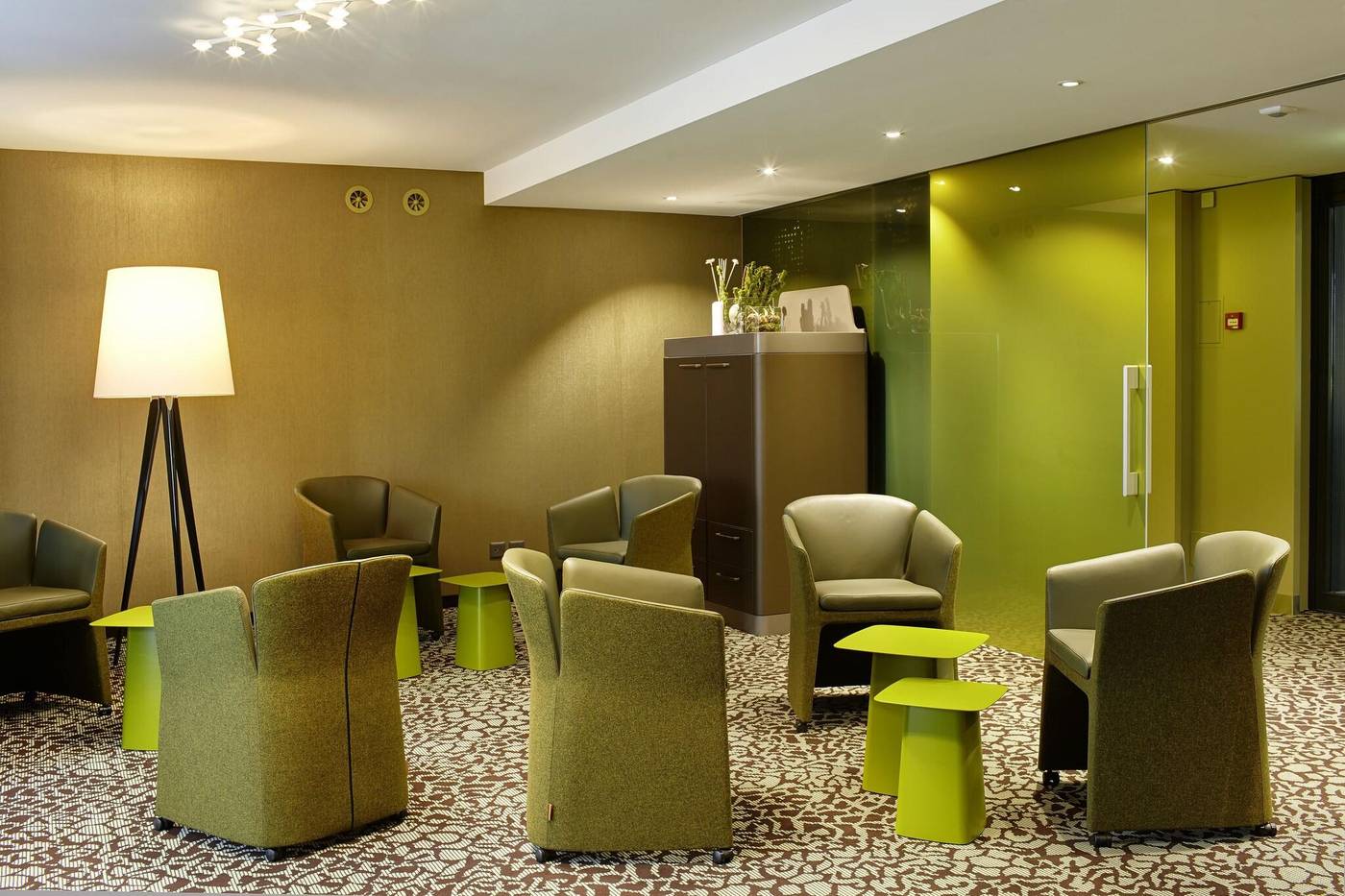 Continental-Park-Switzerland-Lucerne-Lobby-5