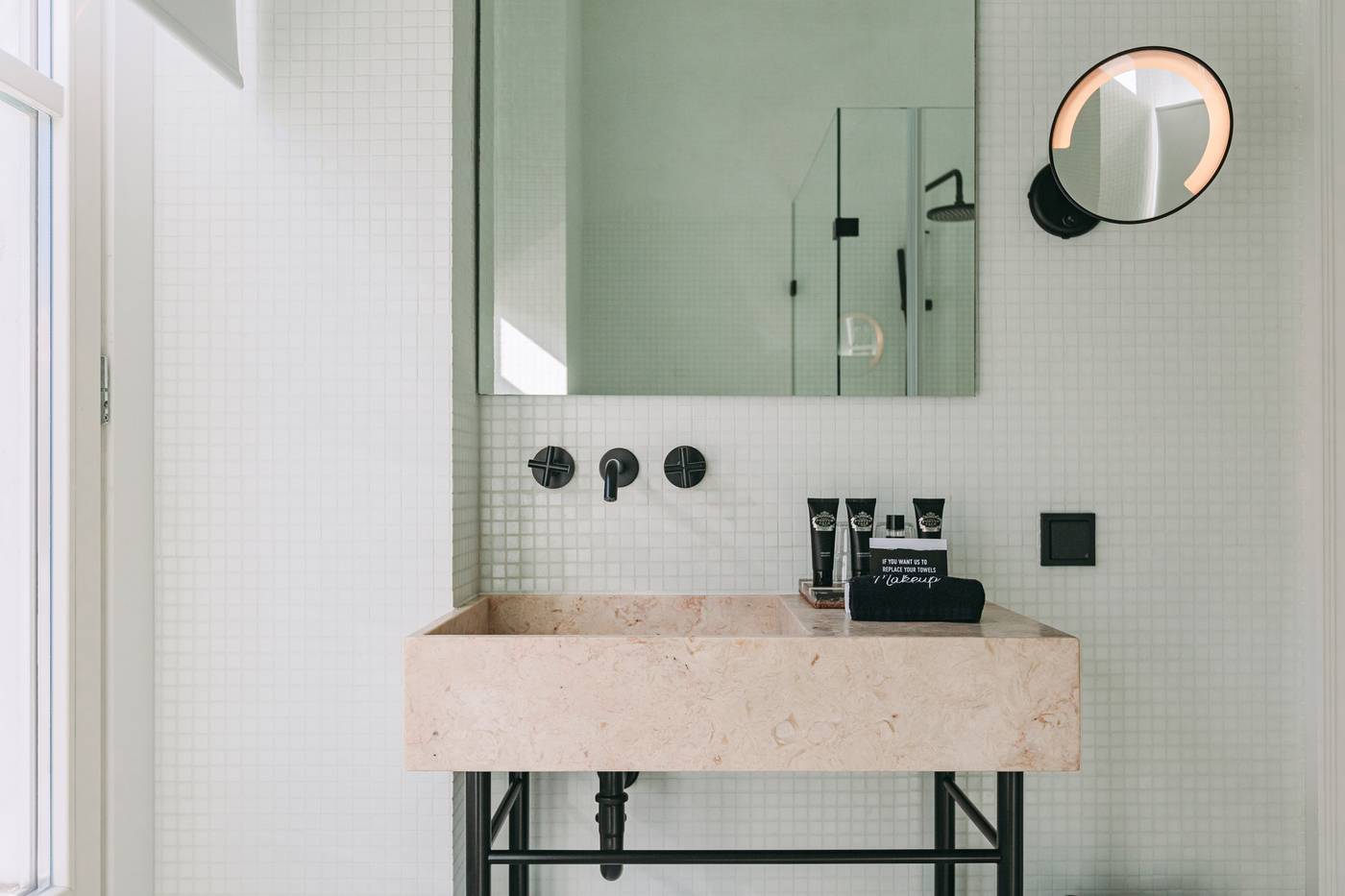 1908-Lisboa-Hotel-Room-55