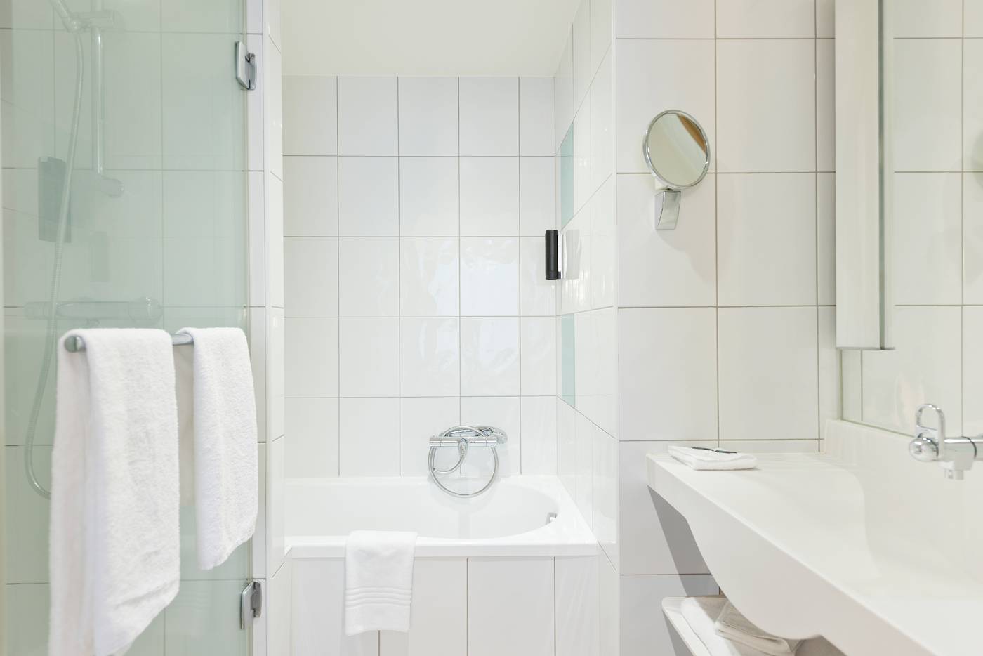 Novotel-Geneve-Centre-Room-26