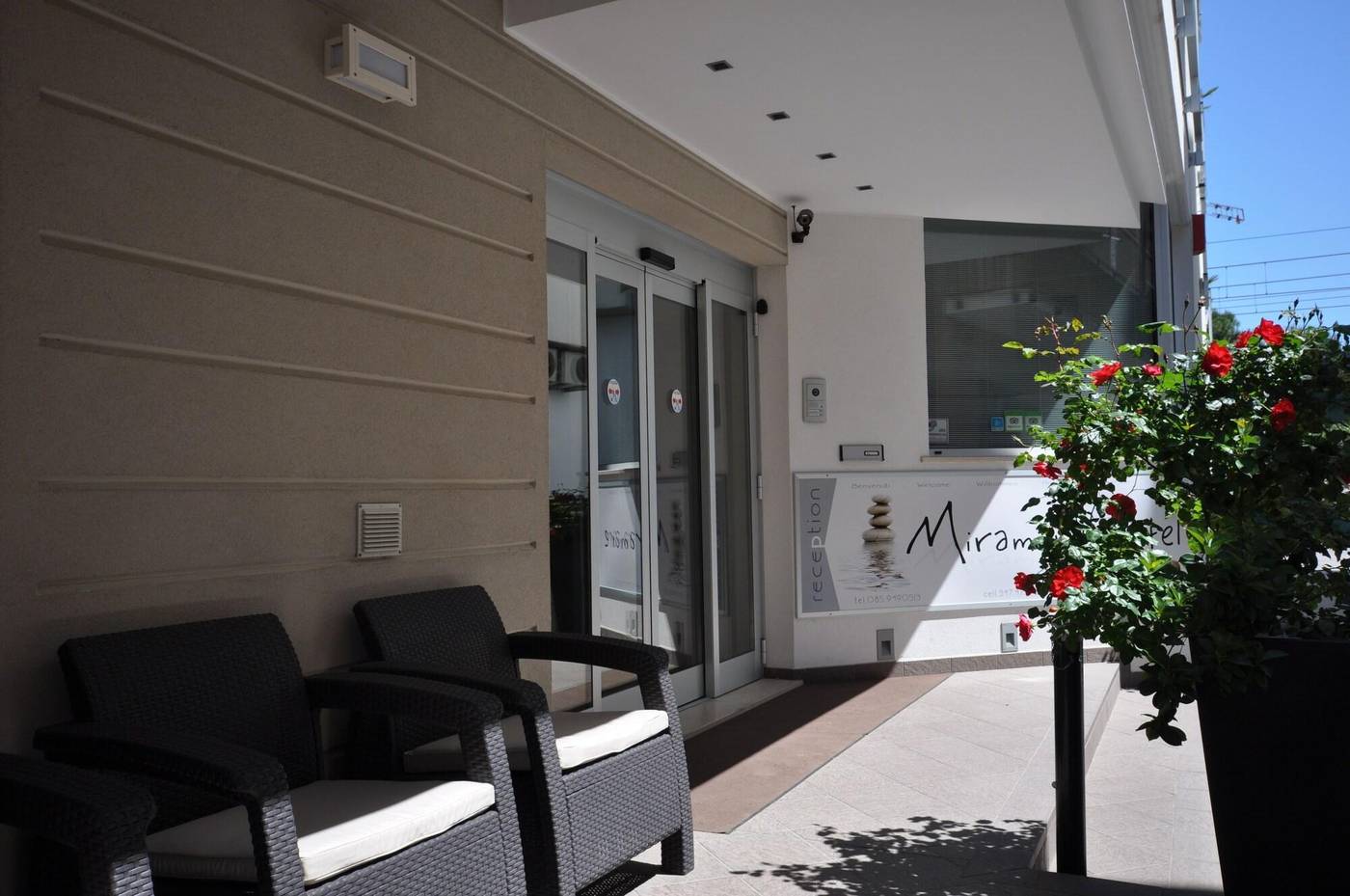 Hotel Miramare-Italy-PINETO-General view-4