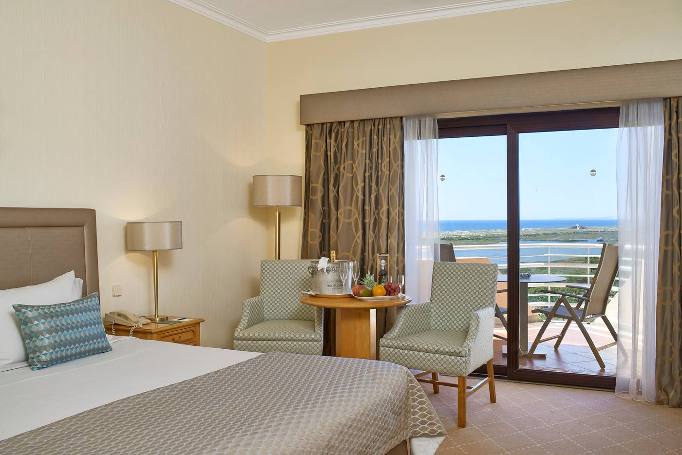 Hotel-Quinta-Do-Lago-Room-22