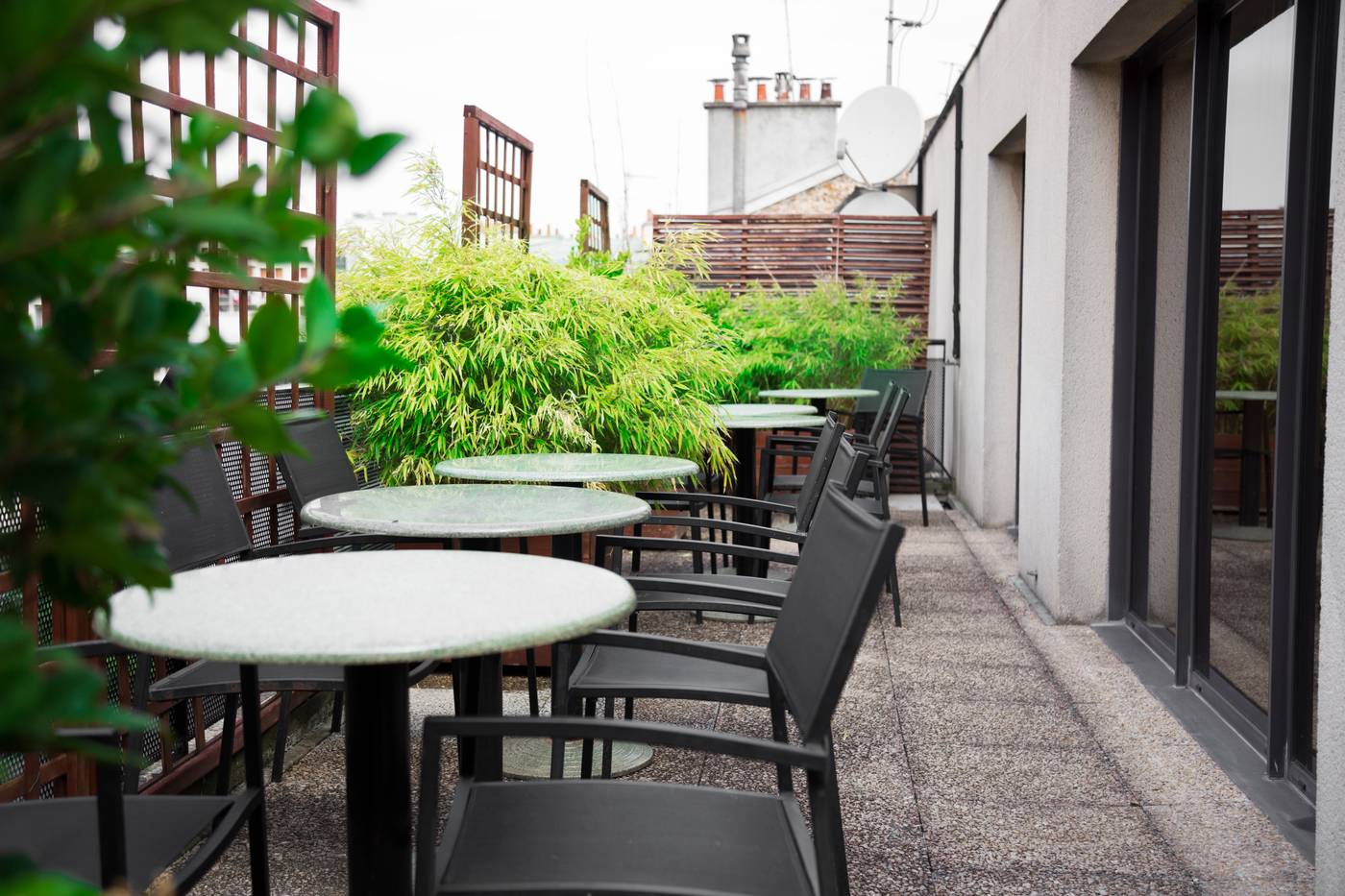 Hotel-Izzy-Terrace-36