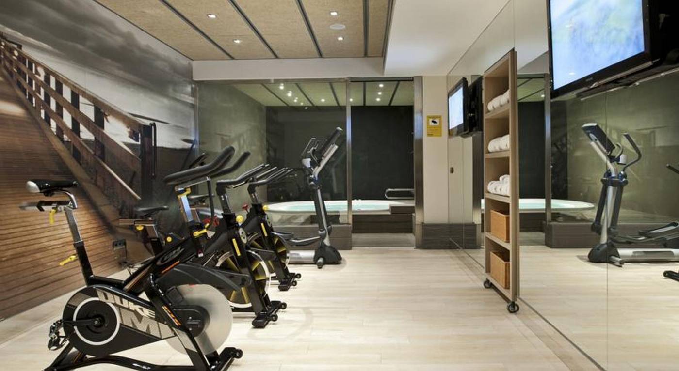 Catalonia-Plaza-Mayor-Sports-and-Entertainment-68