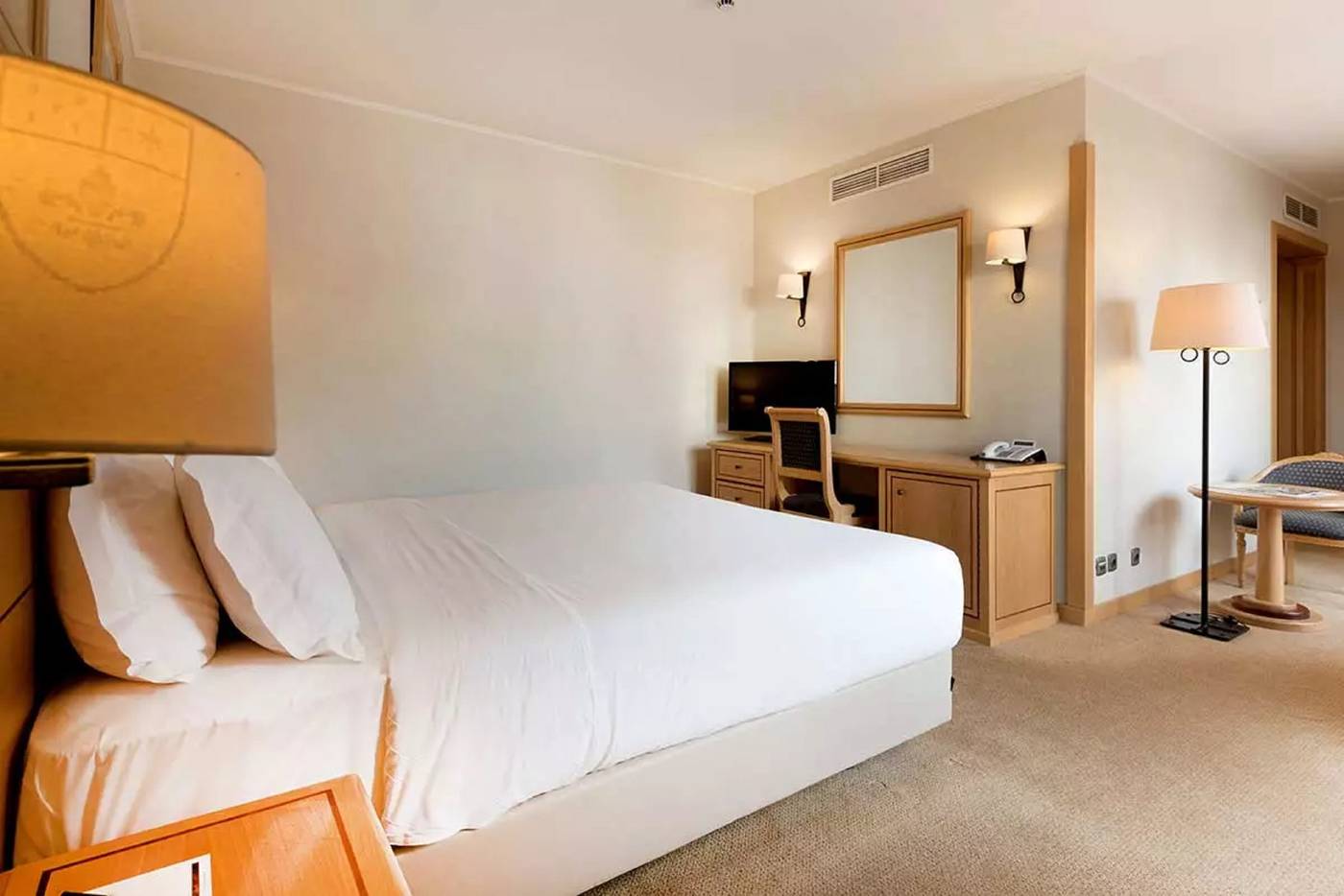 Real-Palacio-Room-22